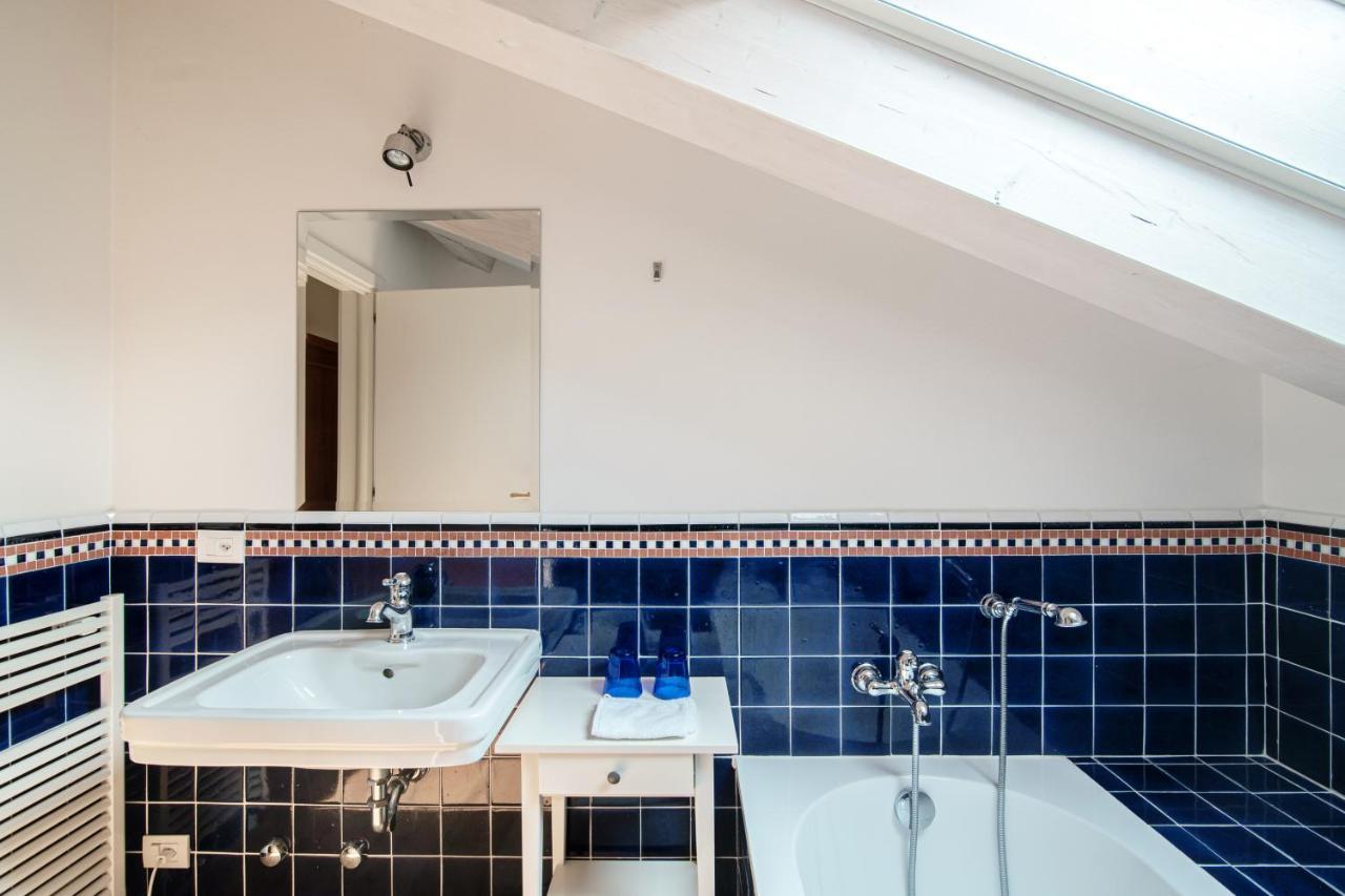 Castello Di Brusata Apartment By Quokka 360 - Romantic Flat With Pool メンドリシオ エクステリア 写真