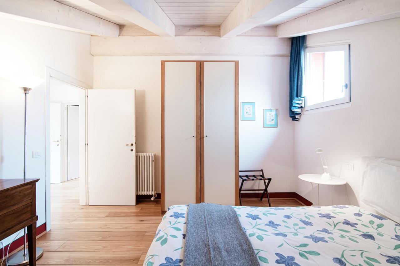 Castello Di Brusata Apartment By Quokka 360 - Romantic Flat With Pool メンドリシオ エクステリア 写真